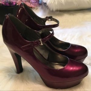 Guess Purple Platform Mary Janes 8.5 Metallic